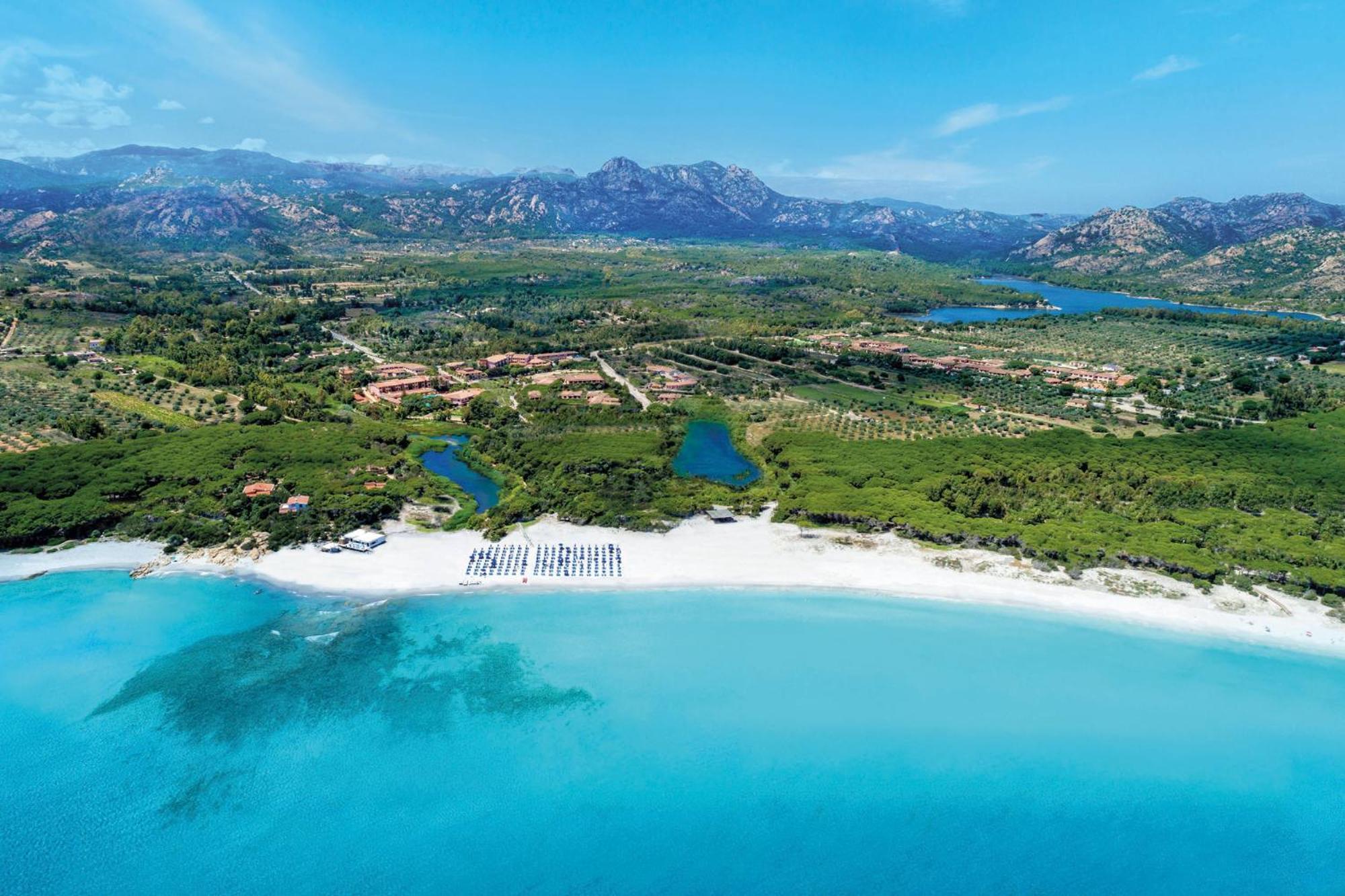 Villaggio Cala Ginepro Resort & Spa 오로세 외부 사진